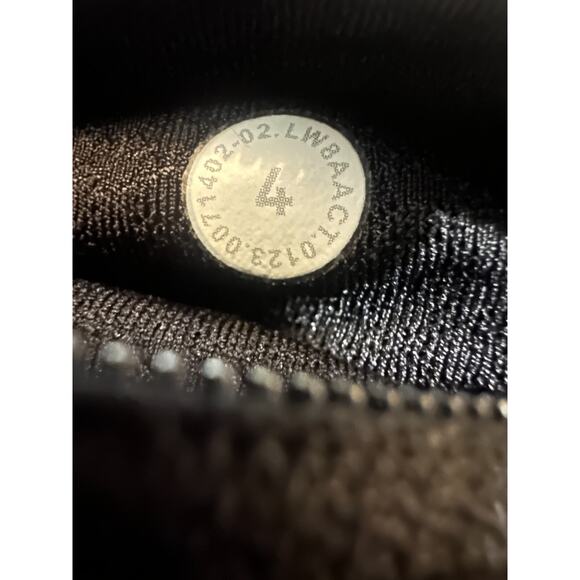 Lululemon Pace Rival Skirt + Shorts Skort 4-way Stretch Pocket Black Size 4 - Picture 6 of 12